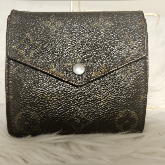 Vintage Louis Vuitton Wallet - Picture 1 of 8